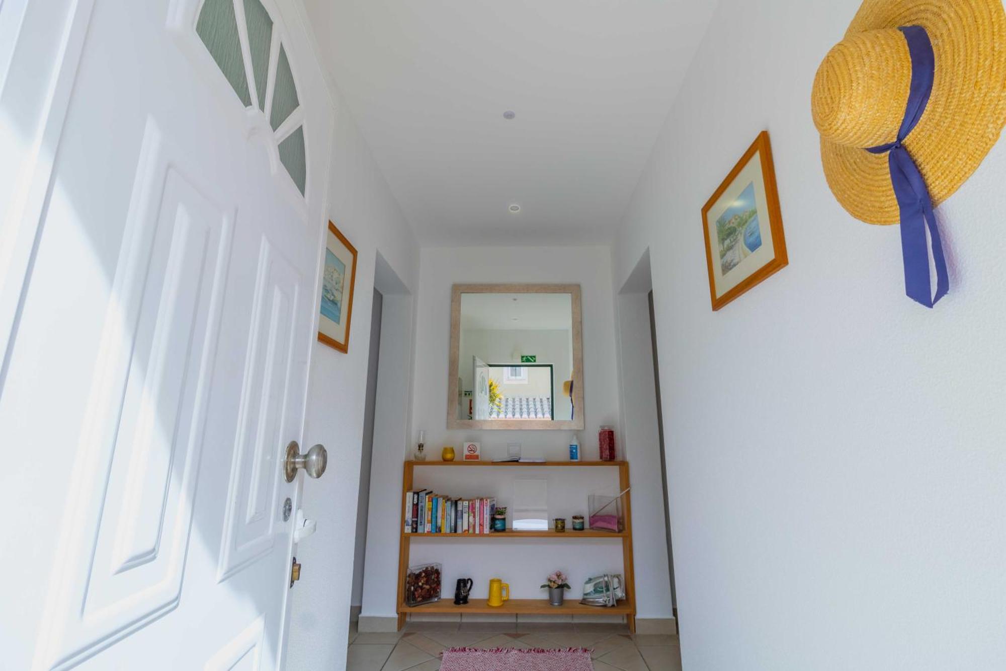 Casas Novas Guesthouse - Adults Only ลากอส ภายนอก รูปภาพ